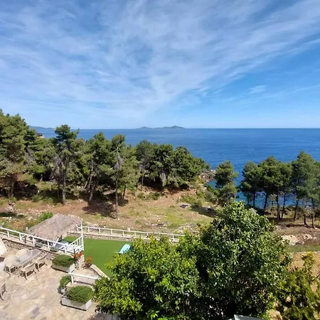 Hotel Ikion Eco Boutique 3*